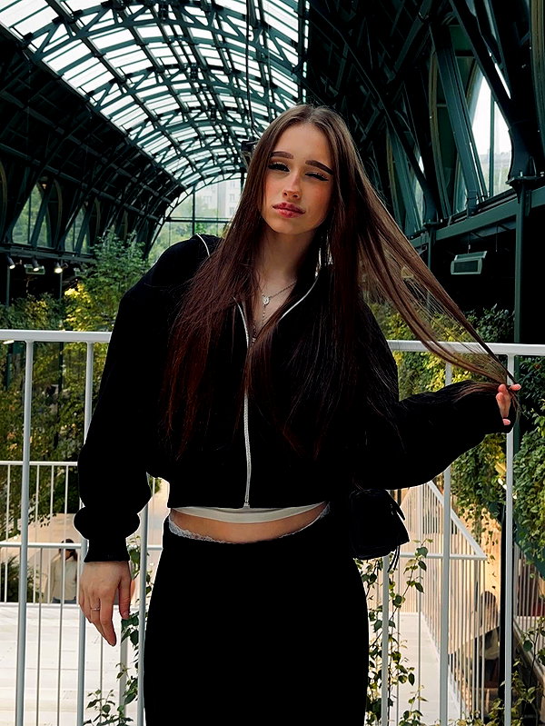 ne_nastenaa instagram image archive image