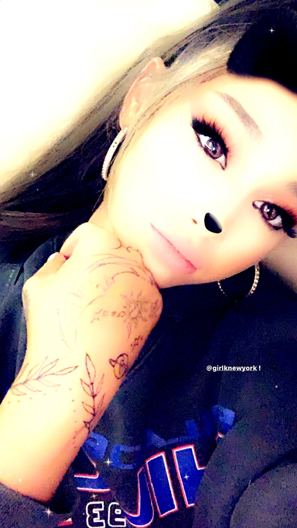 arianagrande instagram image archive image