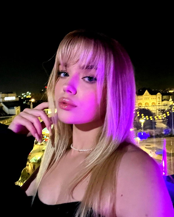 esmireal instagram image archive image