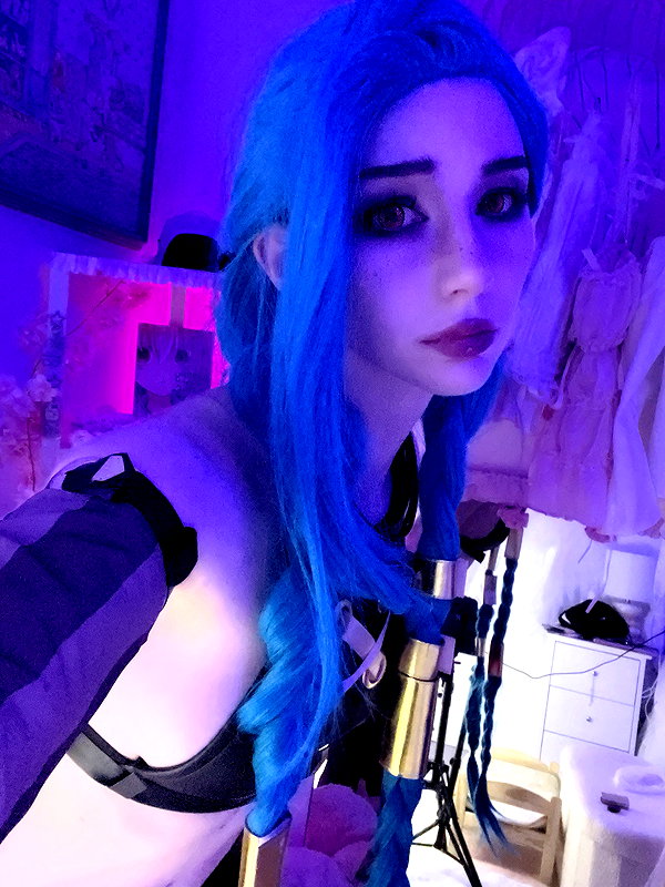 danielle.mercedie instagram image archive image