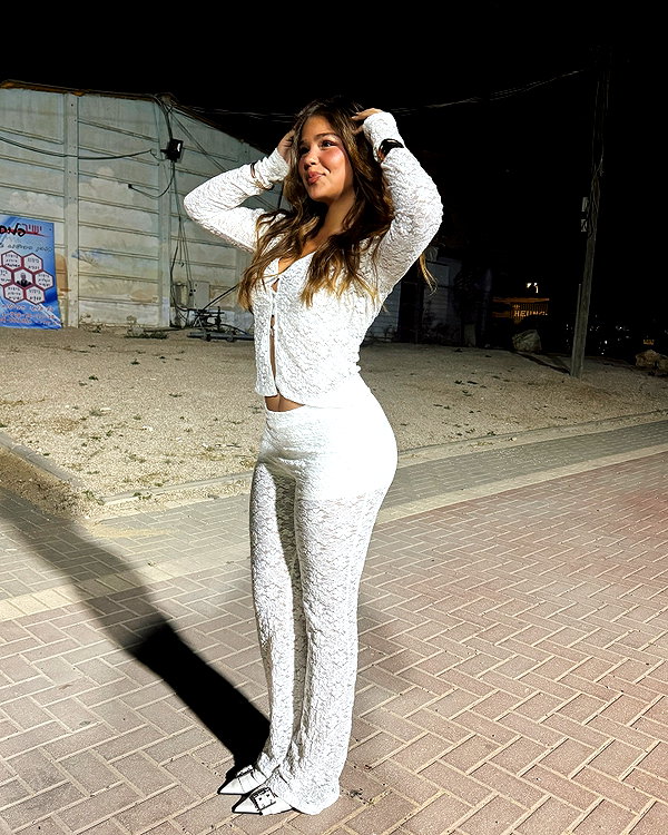mishel_llll instagram image archive image