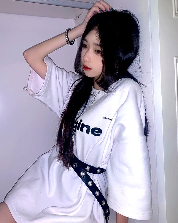 nixqq.425_ instagram image archive image