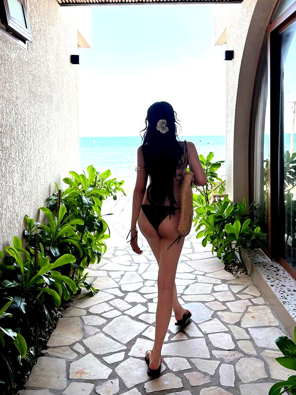 lyhythuedoxinh instagram image archive image