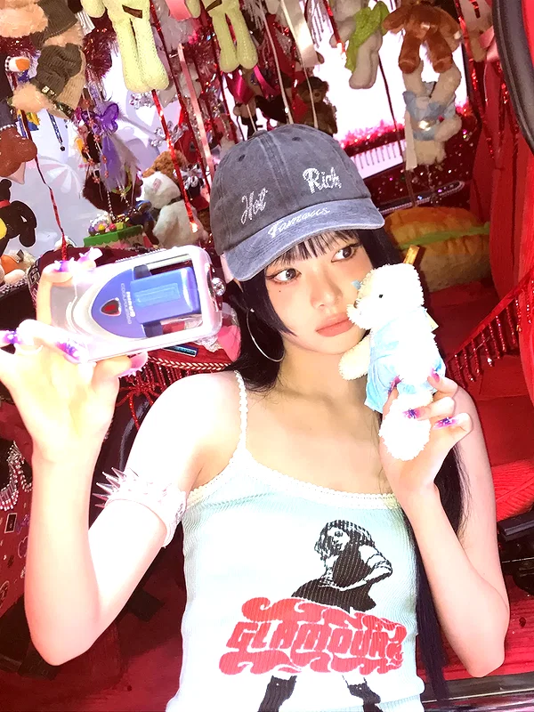 hhh.e_c.v instagram image archive image