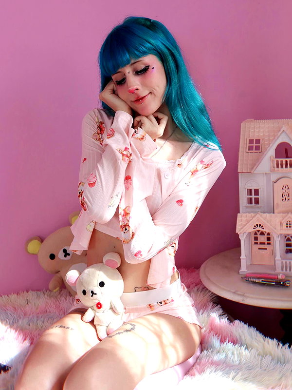 jadelaverne instagram image archive image