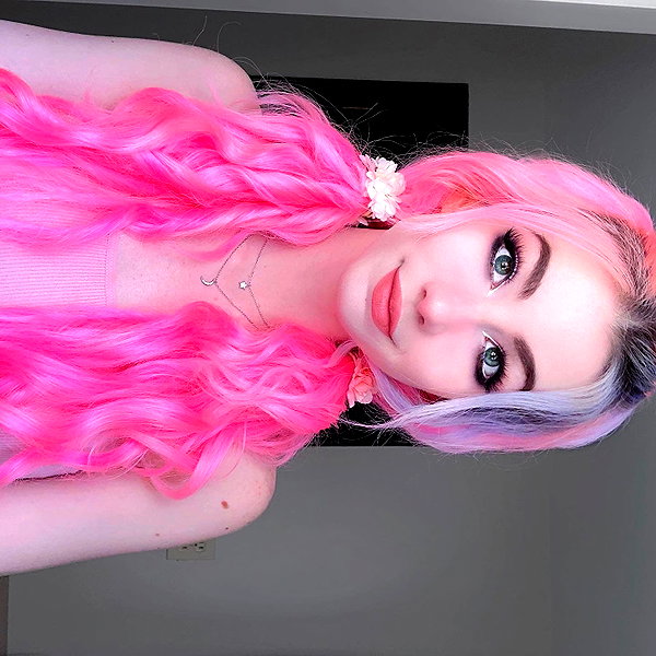 danielle.mercedie instagram image archive image