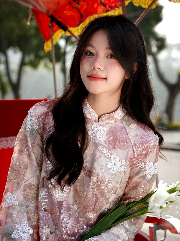 lyhythuedoxinh instagram image archive image