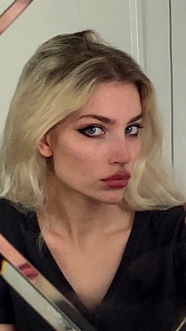 alien.hanna instagram image archive image
