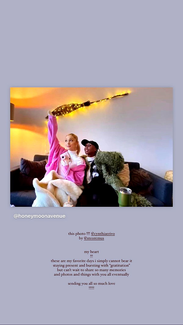 arianagrande instagram image archive image