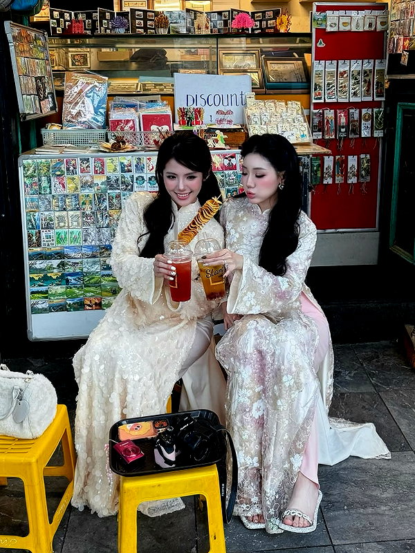 lyhythuedoxinh instagram image archive image