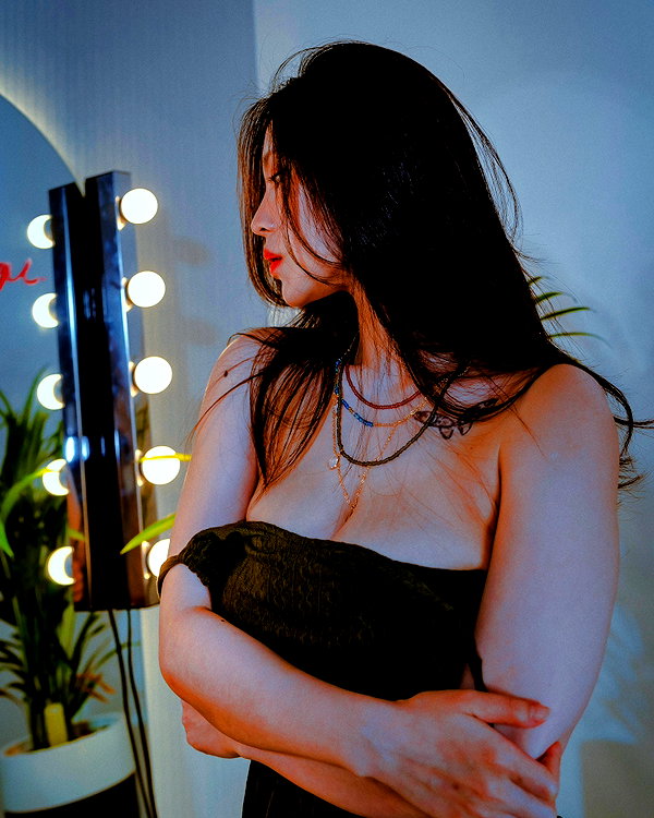 norajoy_official instagram image archive image