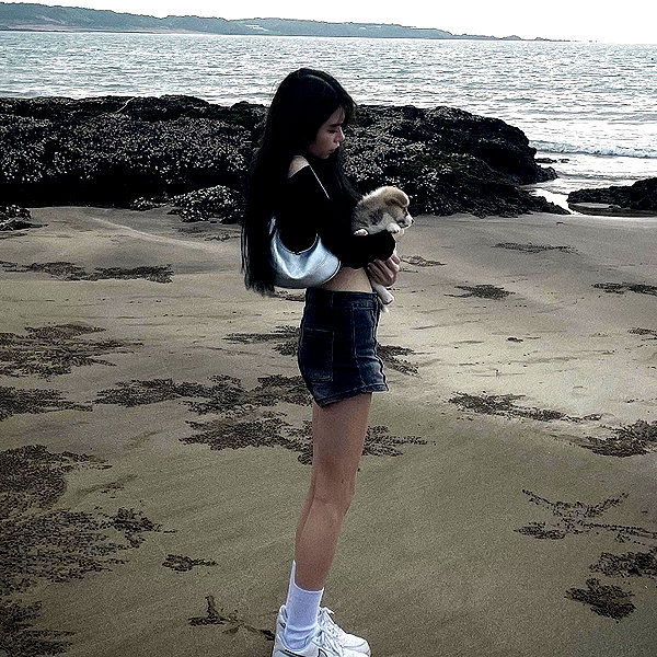 ynnu1sa instagram image archive image