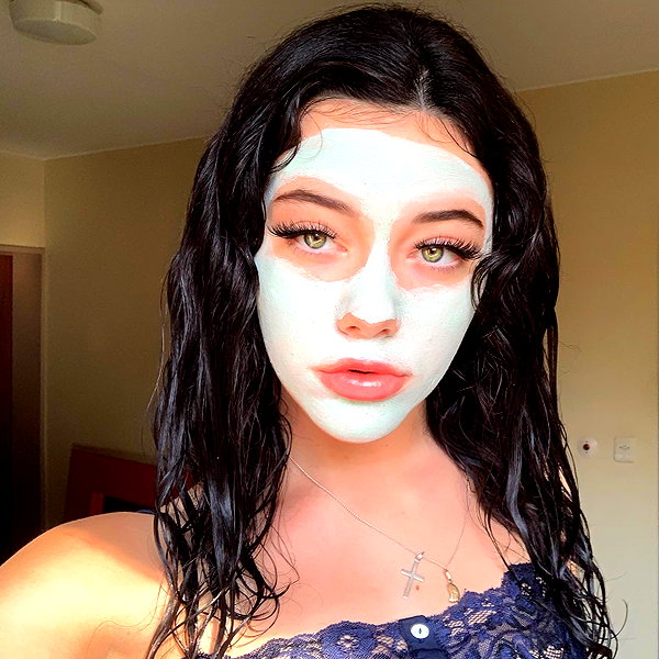 vanessa.rhd instagram image archive image