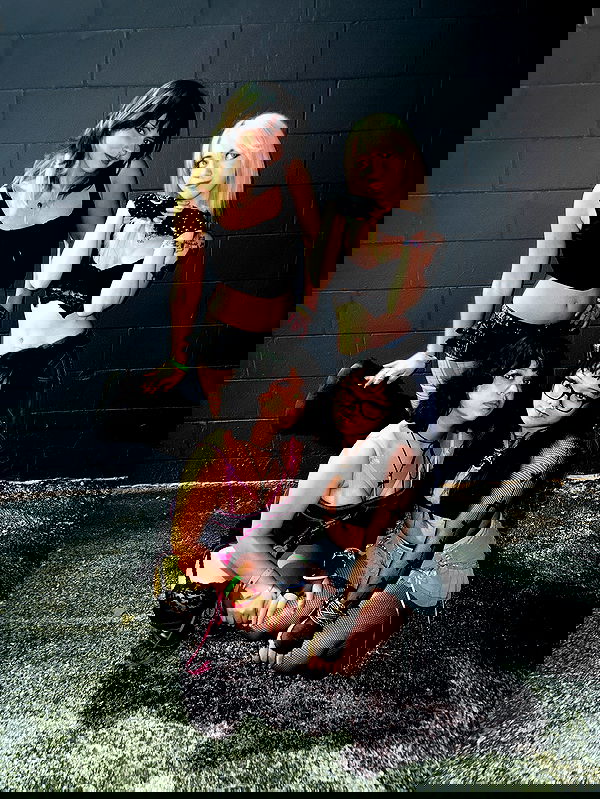 iluvmeww iluvmeww archive image