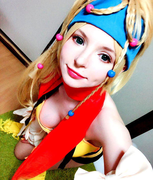 peachmilky_ instagram image archive image