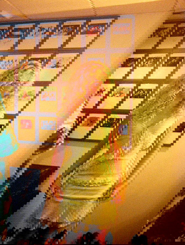 sabrinacarpenter sabrinacarpenter archive image