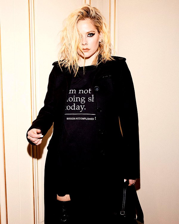 avrillavigne instagram image archive image