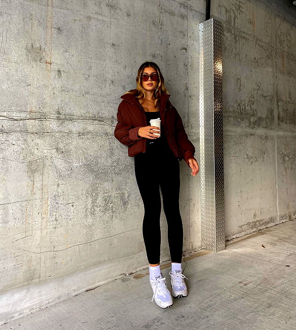 dekota_thompson instagram image archive image