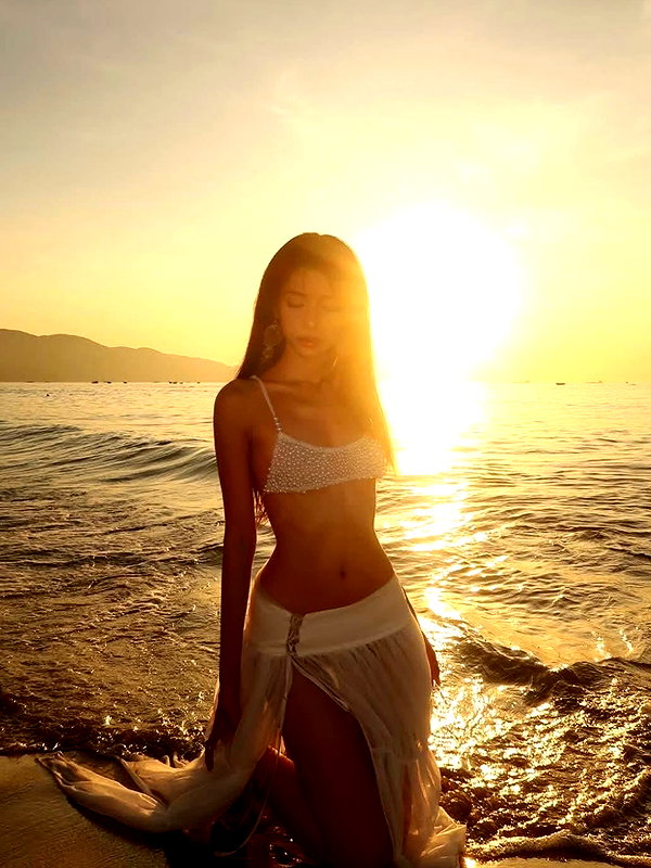 lyhythuedoxinh instagram image archive image