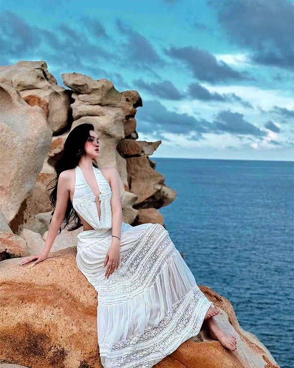 lyhythuedoxinh instagram image archive image