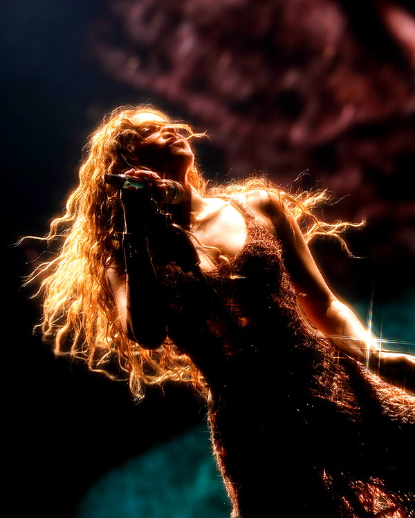 shakira instagram image archive image