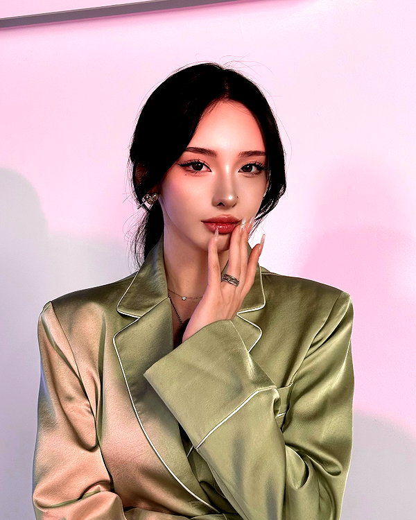 yuna_1_27 instagram image archive image