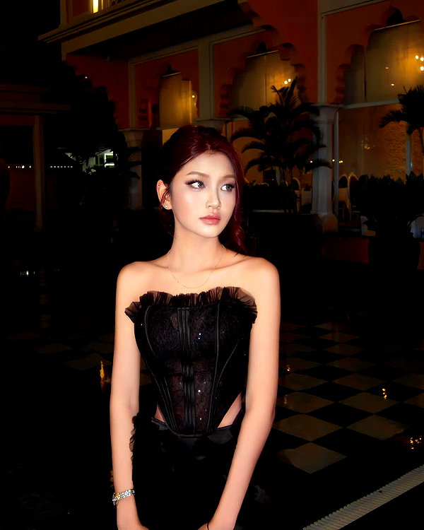 lyhythuedoxinh instagram image archive image