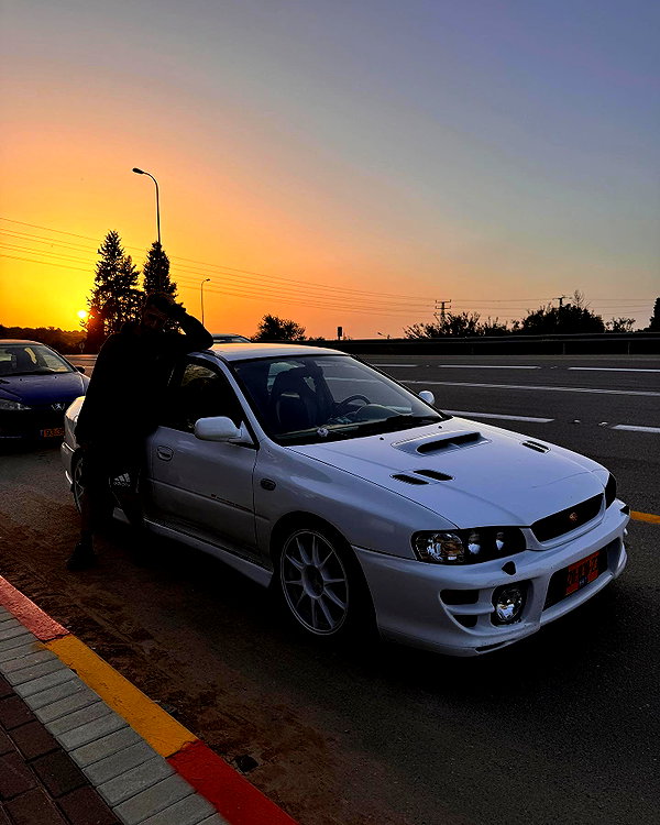 eitan.420 instagram image archive image