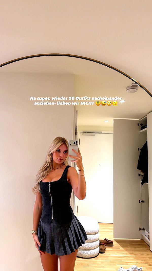 alexis.blond instagram image archive image
