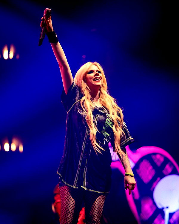 avrillavigne instagram image archive image