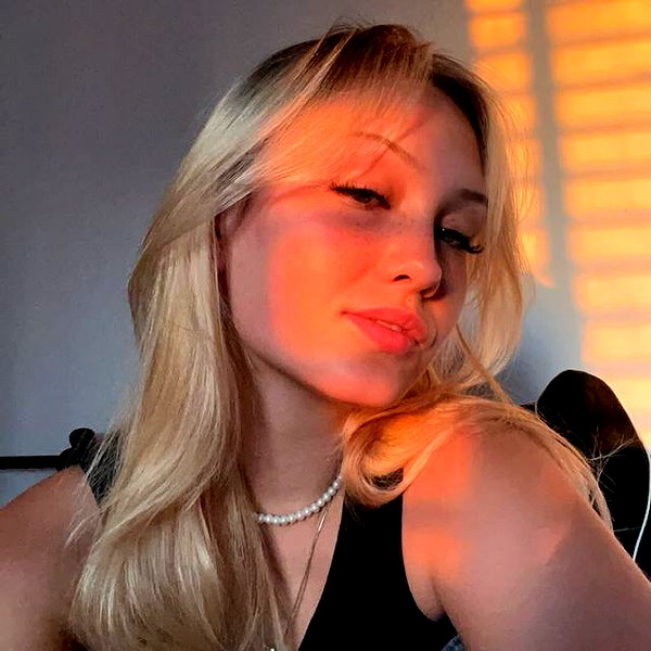 jaroslava_klavir instagram image archive image
