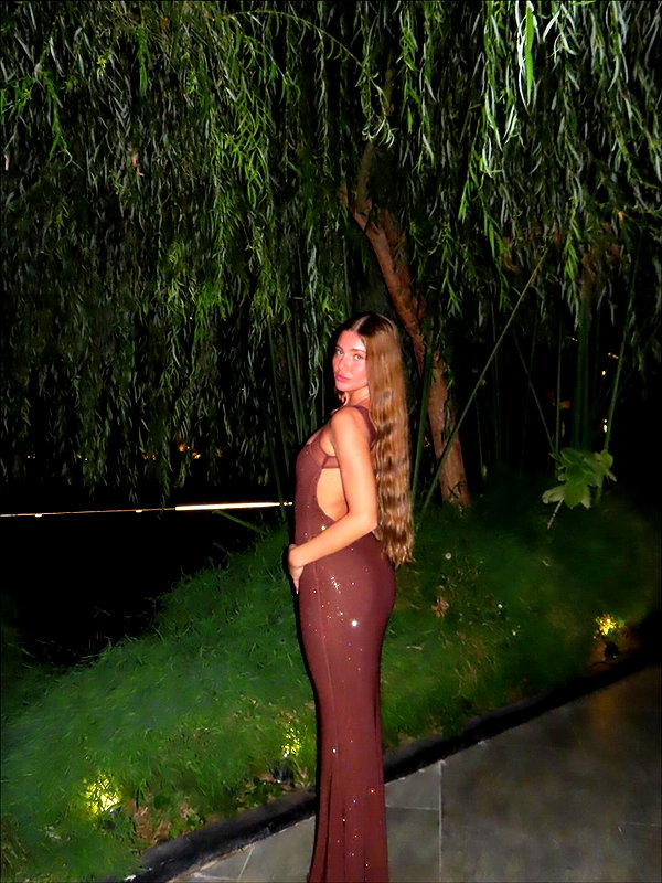 daniella_zeldis instagram image archive image