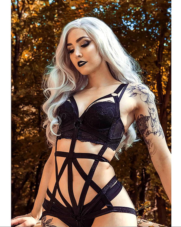 luxlo.xo instagram image archive image
