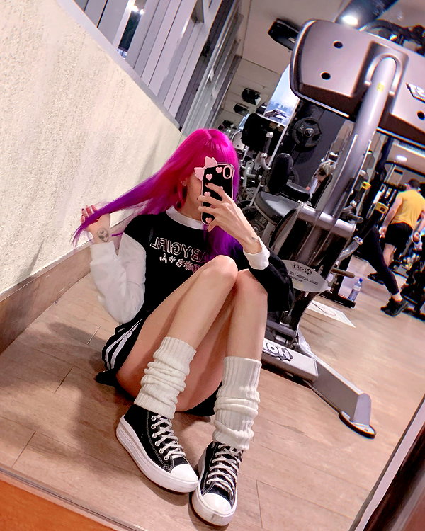 jadelaverne instagram image archive image