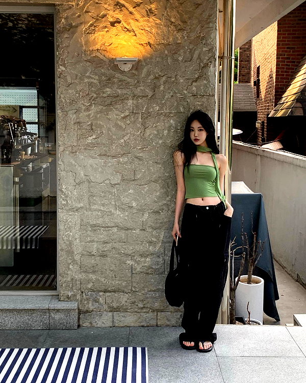 daxbin instagram image archive image