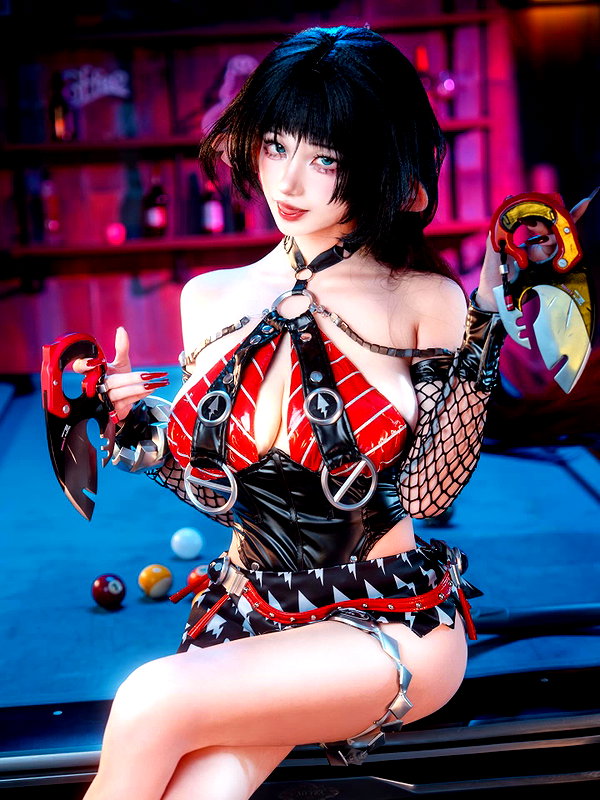 xier_cos instagram image archive image