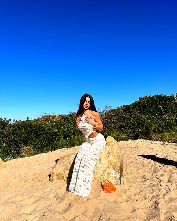 godbless_jess instagram image archive image