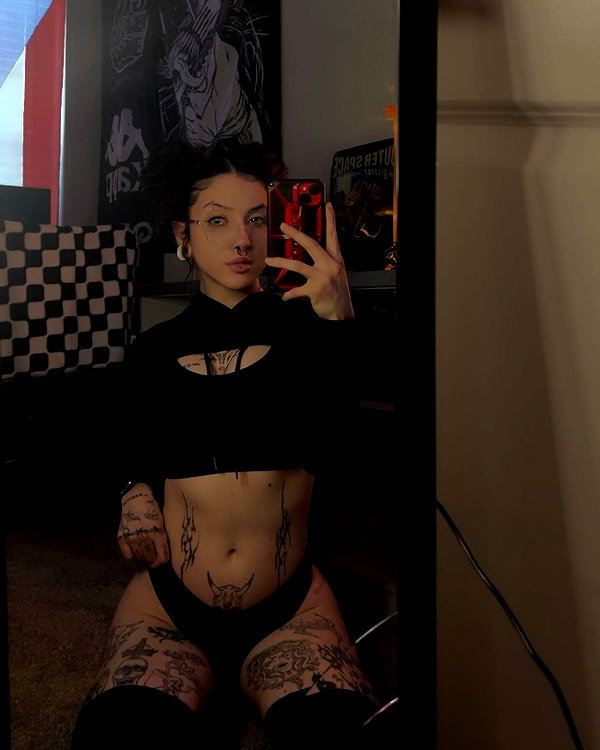 luucifina instagram image archive image