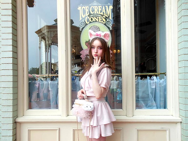 1uvgabi instagram image archive image