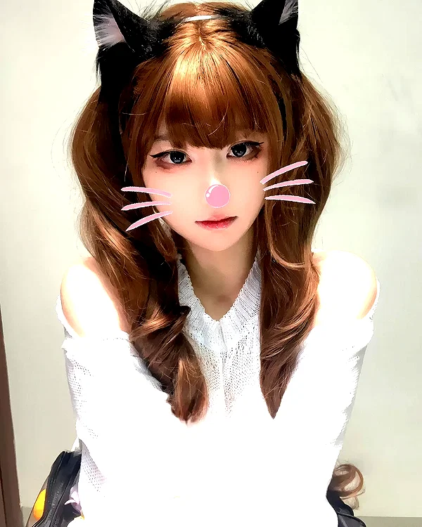 yingyinng_ instagram image archive image