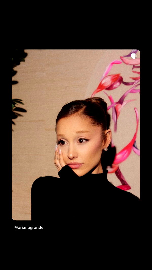 arianagrande instagram image archive image