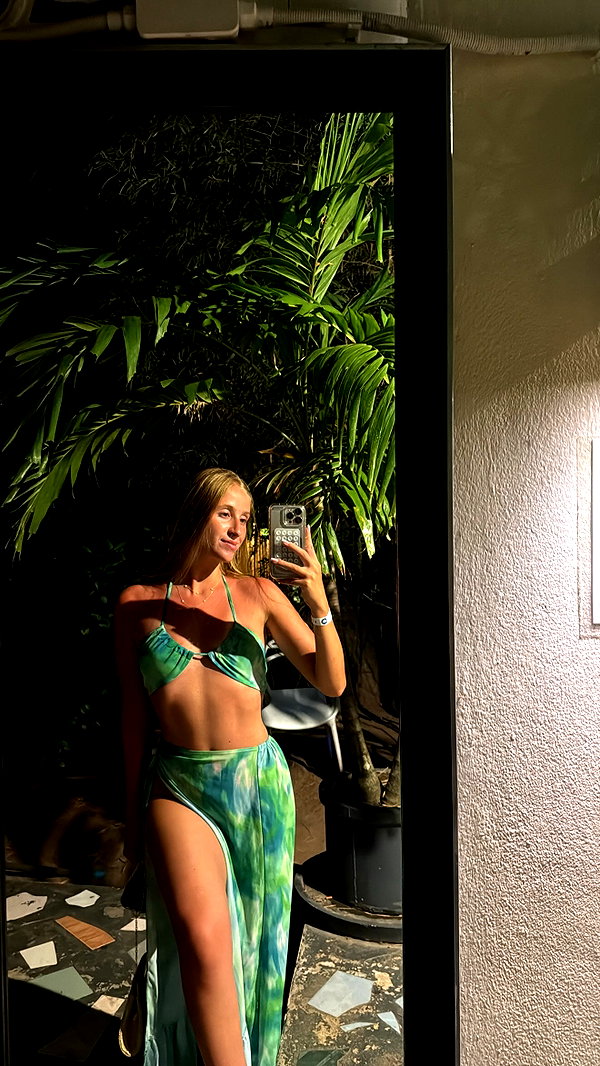 shani.zeltzer instagram image archive image
