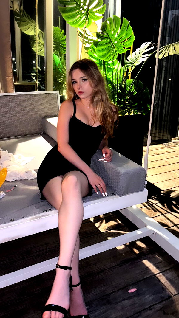 sonya00w instagram image archive image