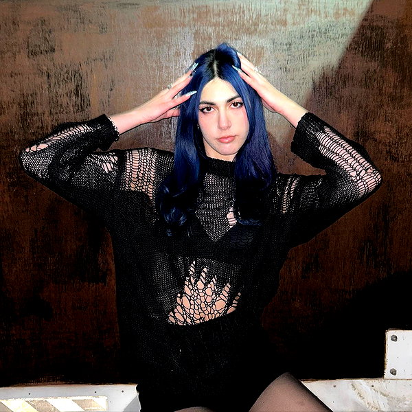 ayash.hila instagram image archive image