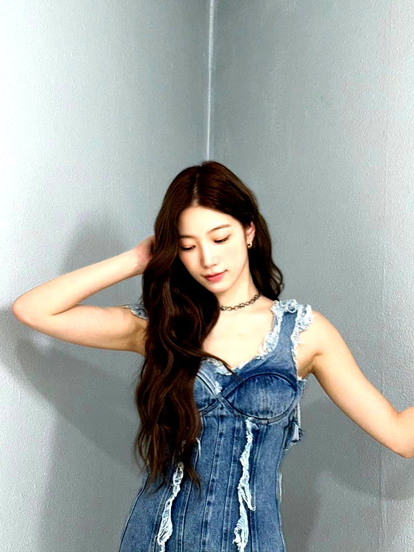 zuhazana instagram image archive image