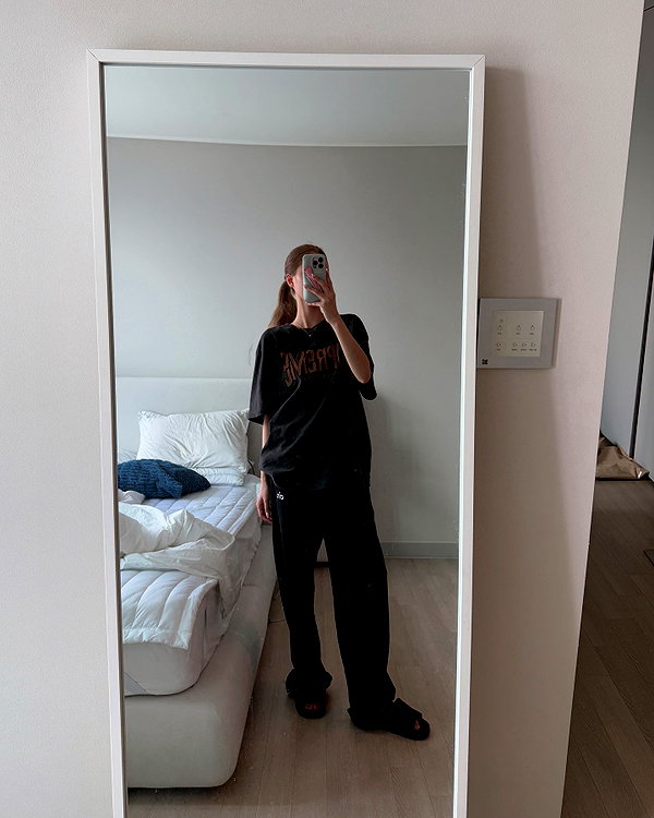 daxbin instagram image archive image