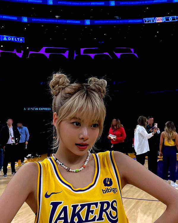 hhh.e_c.v instagram image archive image