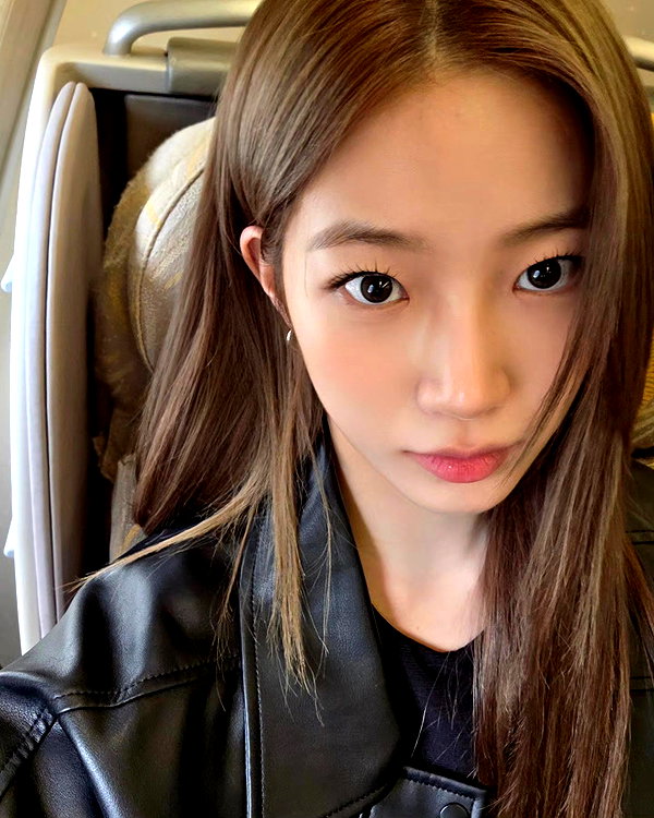 zuhazana instagram image archive image