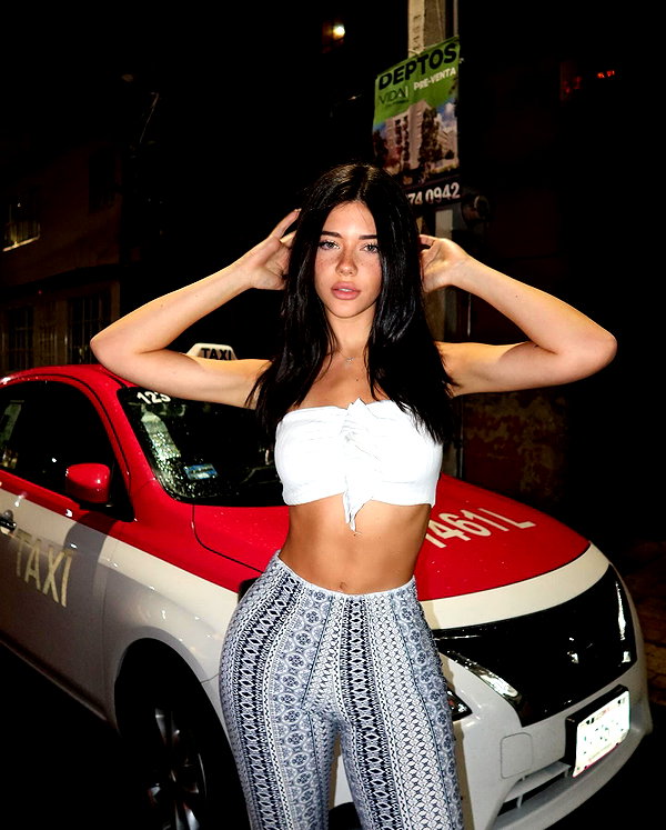 vanessa.rhd instagram image archive image