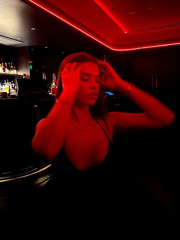 leahhalton instagram image archive image